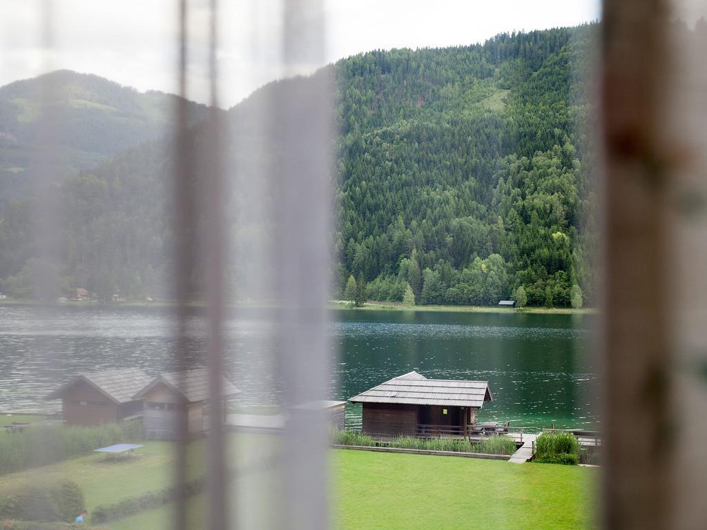 Draxl-Hof Ferienwohnungen Weissensee Ruang foto